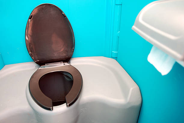 Porta potty delivery and setup in Clinton, SC
